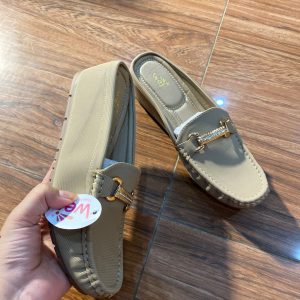 beige wej mule